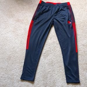 NWT Adidas tapered leg regular fit size M